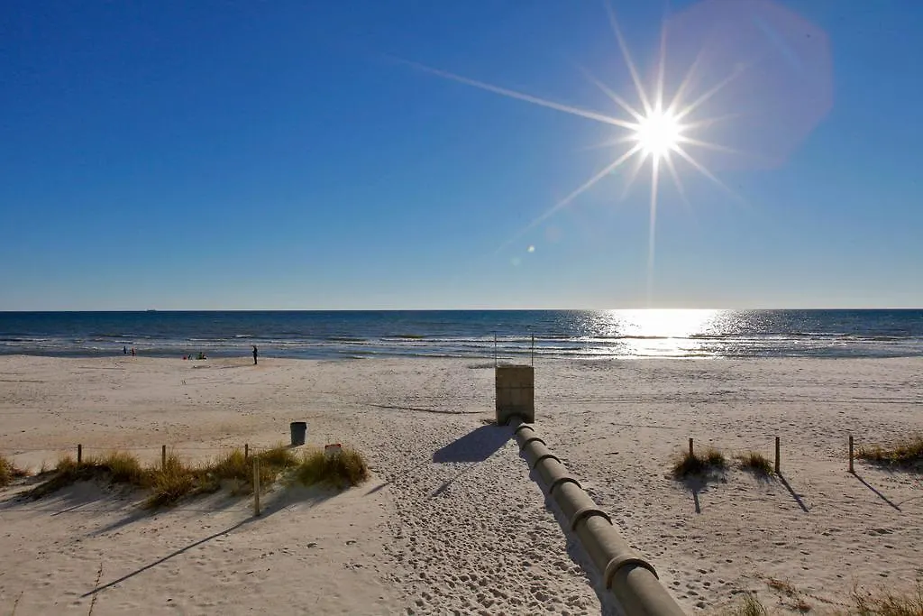 Apartment Majestic Beach Resort Tower 2 By Panhandle Getaways Panama City Beach United States