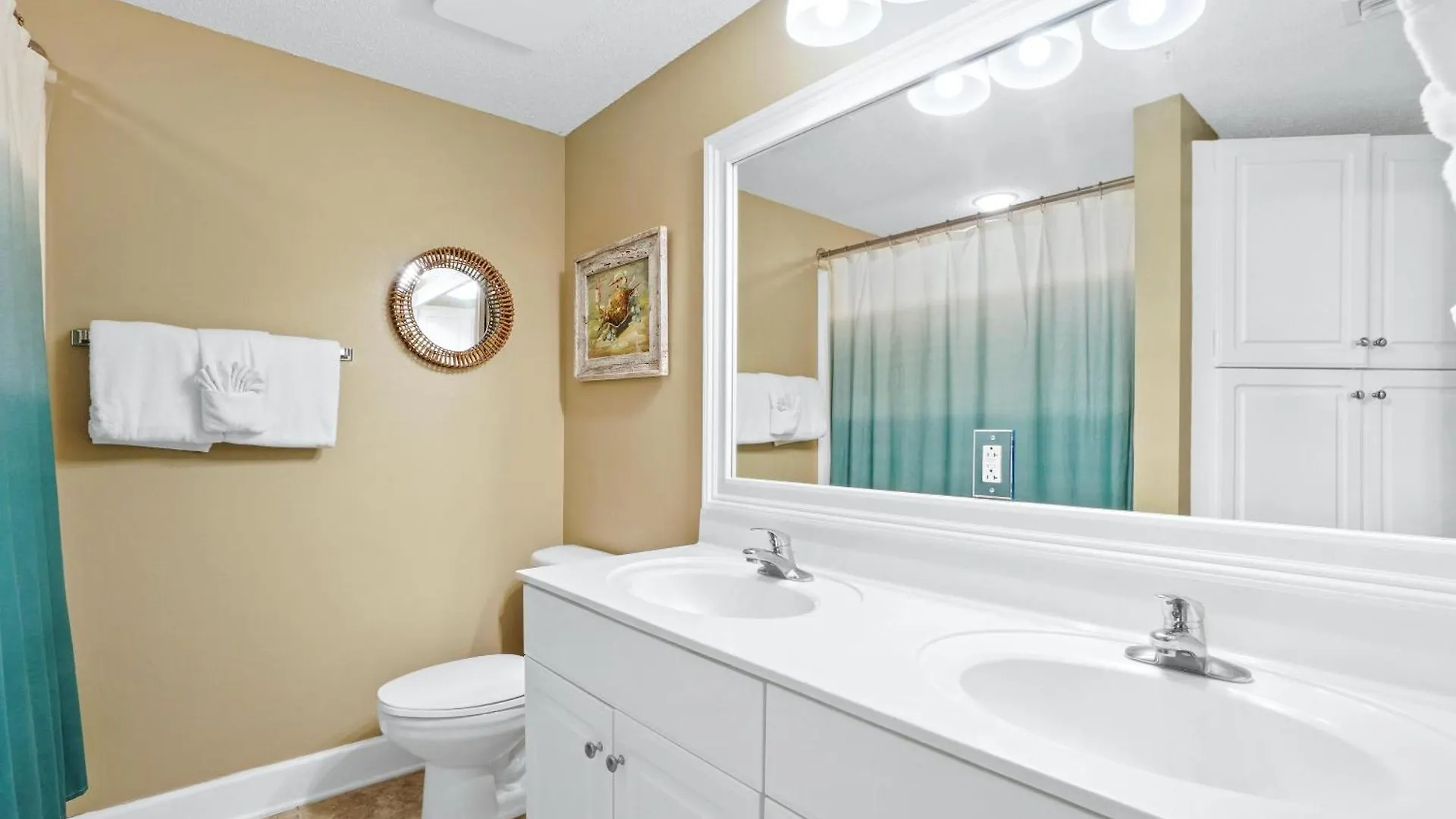 Majestic Beach Resort Tower 2 By Panhandle Getaways Panama City Beach